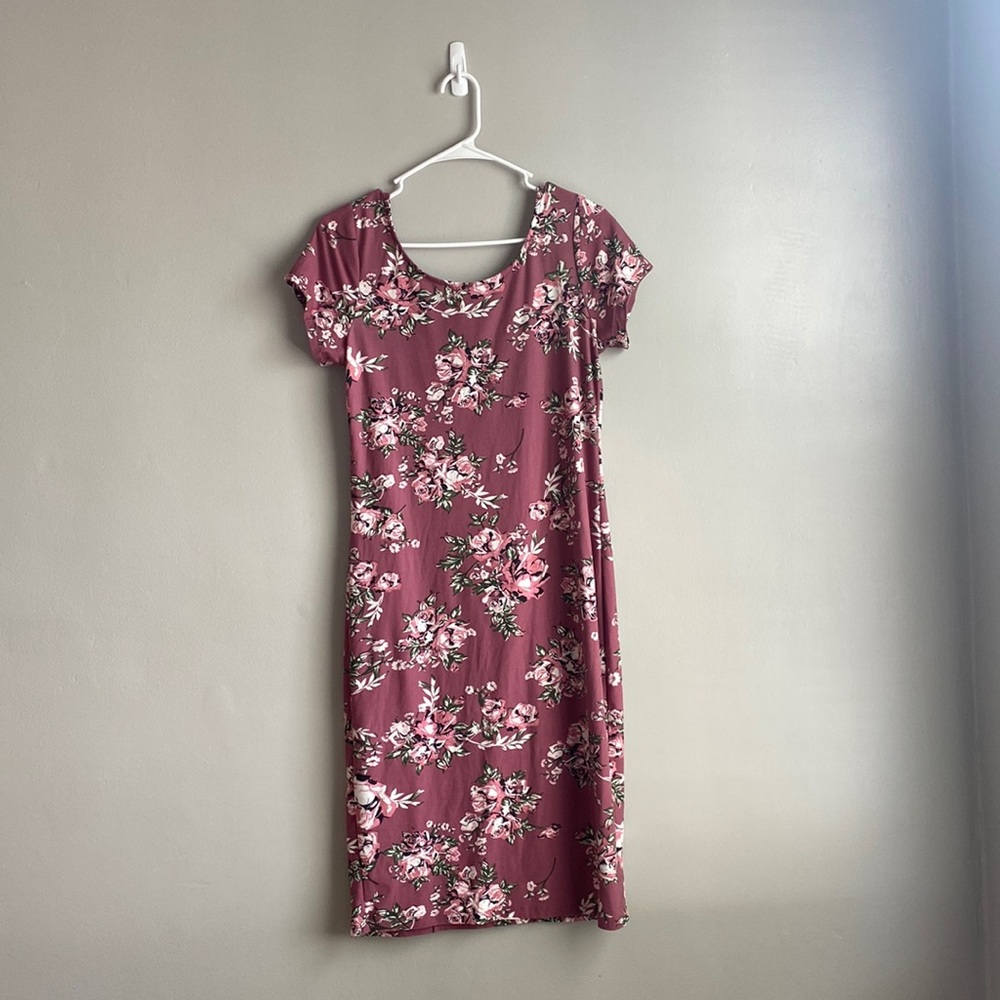 Floral bodycon type midi dress
